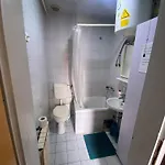 Sagr Shared Toilet And Kitchen ホームステイ *