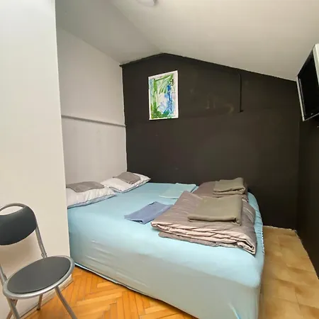 Homestay Sagr Shared Toilet And Kitchen